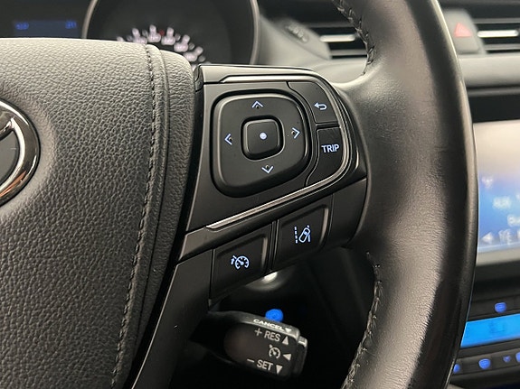 Toyota Avensis 16 of 27