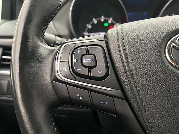 Toyota Avensis 14 of 27