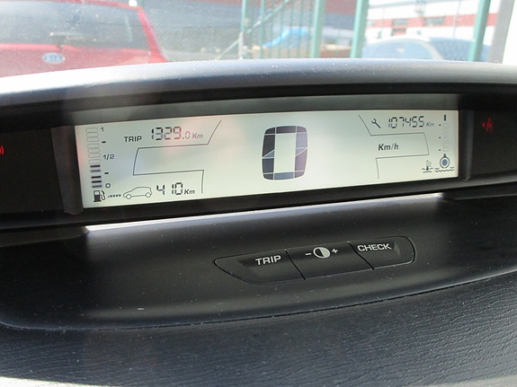 Citroen C4 7 of 7