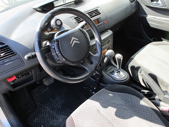 Citroen C4 6 of 7