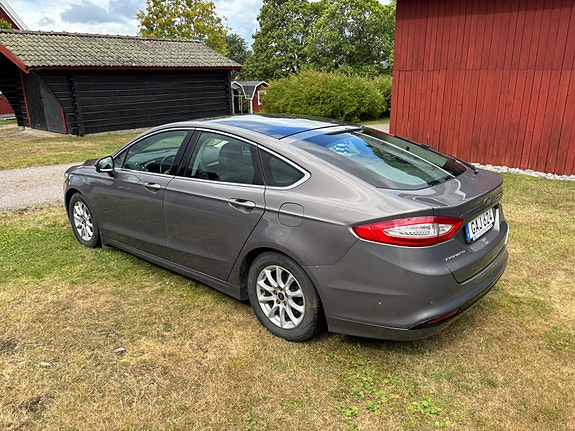 Ford Mondeo 4 of 10