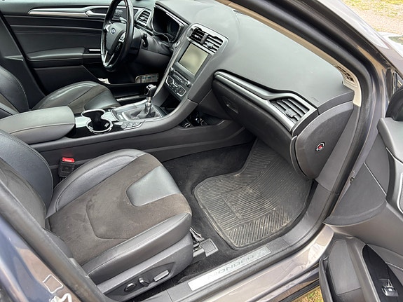 Ford Mondeo 9 of 10
