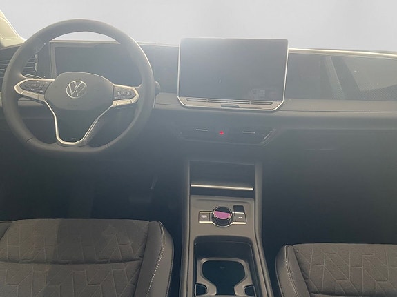 Volkswagen Tiguan 10 of 19