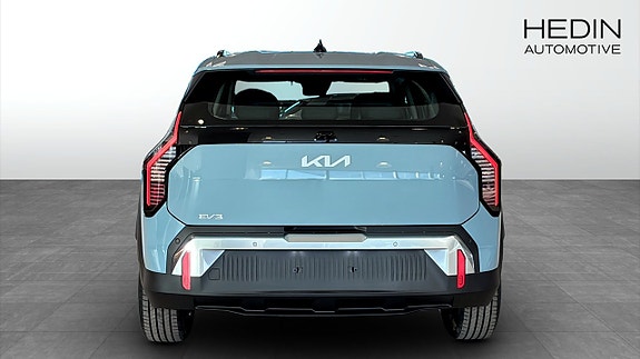 Kia EV3 12 of 13