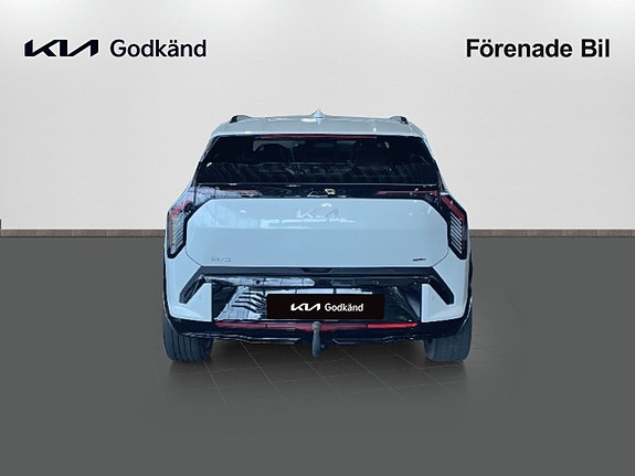 Kia EV3 5 of 15