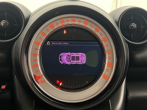 MINI Countryman S 17 of 28