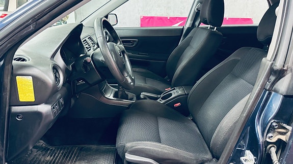 Subaru Impreza 10 of 20