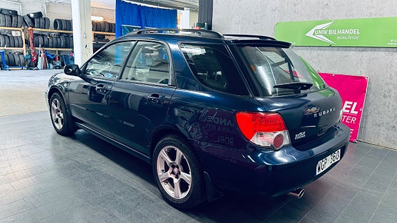 Subaru Impreza 5 of 20