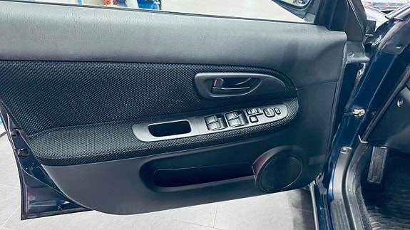 Subaru Impreza 11 of 20
