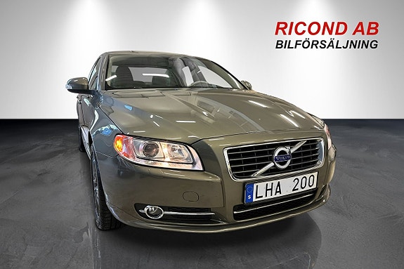 Volvo S80 7 of 23