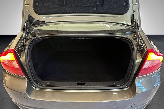 Volvo S80 17 of 23