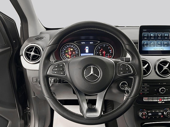 Mercedes-Benz B200 d 19 of 20