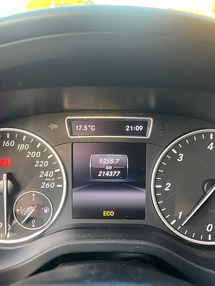 Mercedes-Benz A180 6 of 6