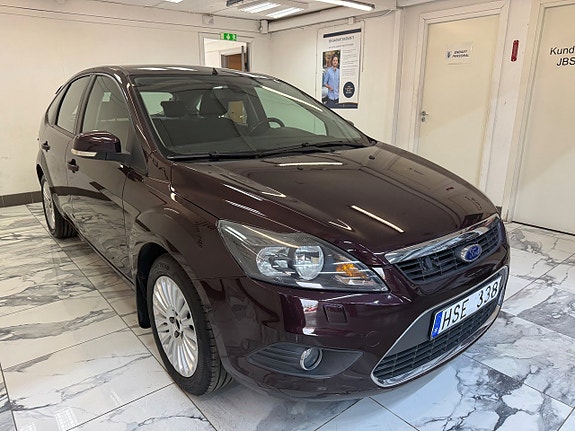 Ford Focus 2 of 11