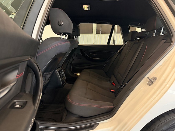 BMW 320d 10 of 17