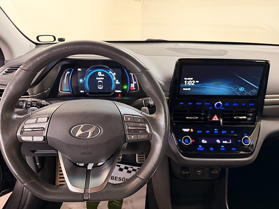 Hyundai IONIQ 15 of 16