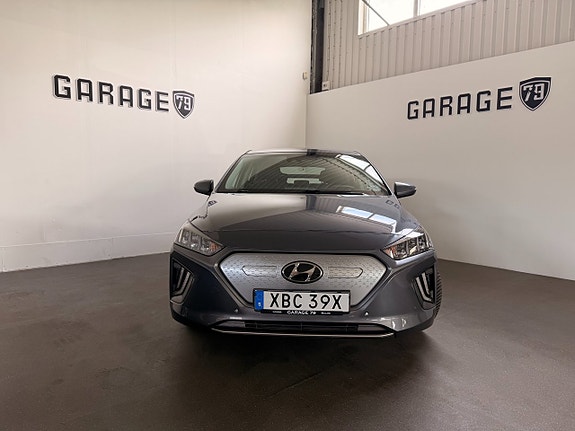 Hyundai IONIQ 2 of 16