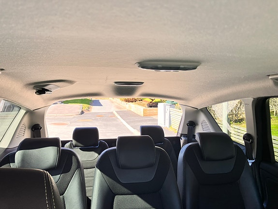 Ford S-MAX 15 of 19