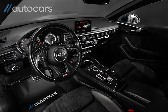 Audi S5 17 of 30
