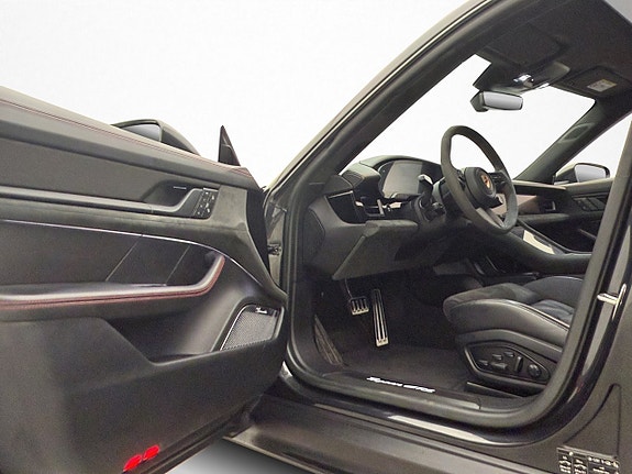 Porsche Taycan GTS 12 of 30