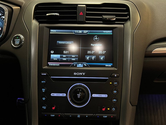 Ford Mondeo 25 of 30