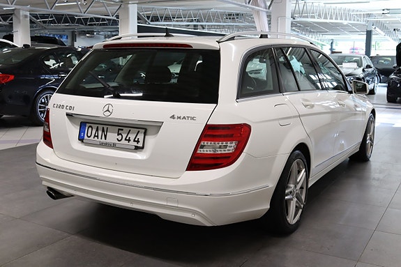 Mercedes-Benz C220 7 of 21