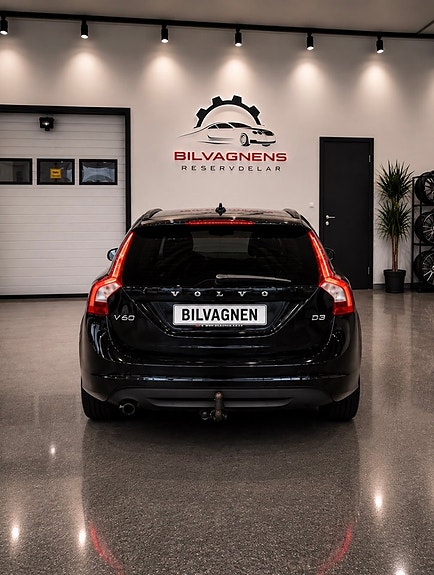 Volvo V60 3 of 5