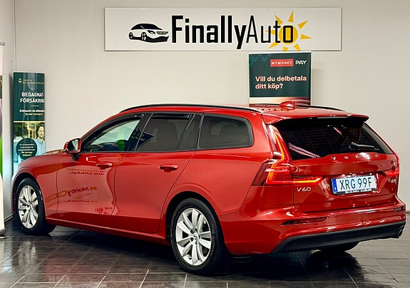 Volvo V60 3 of 5