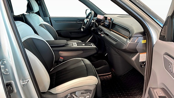 Kia EV9 6 of 15