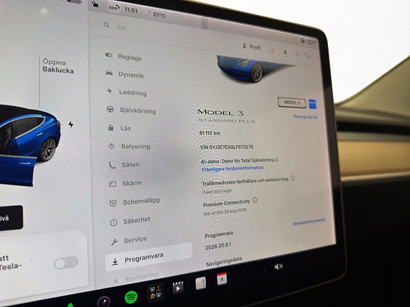 Tesla Model 3 24 of 30
