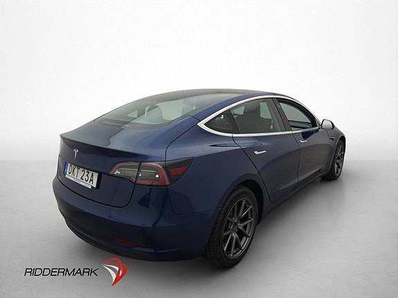 Tesla Model 3 9 of 30