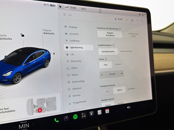 Tesla Model 3 23 of 30