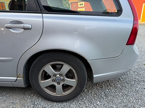 Volvo V50 7 of 13