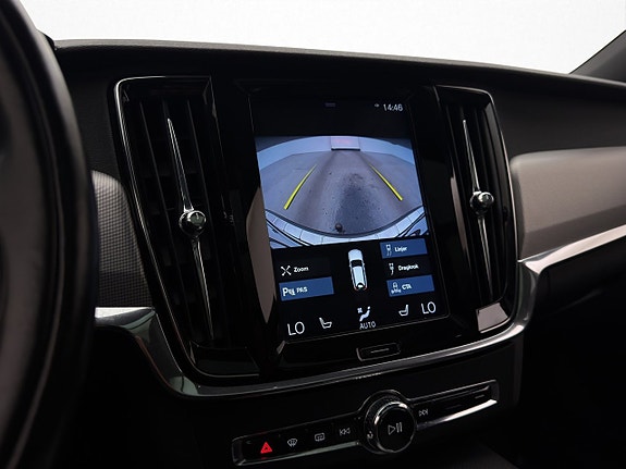 Volvo V90 Cross Country 19 of 30