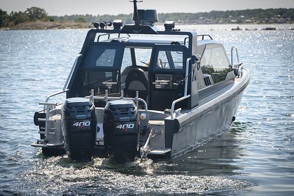 ANYTEC 868 CAB med 2 st Mercury 400 Racing 2017 5 of 12