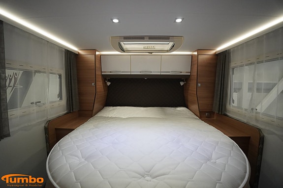 Adria Coral 670 SC Alde 150hk Silvermetallic 15 of 21