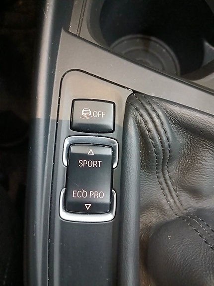 BMW 118i 24 of 26