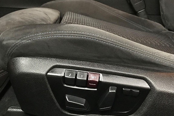 BMW M235i 30 of 30