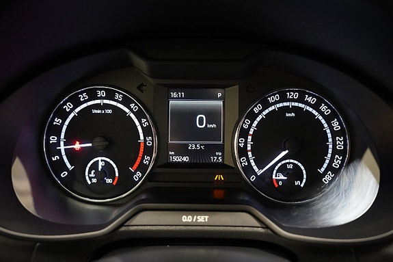 Skoda Octavia RS 12 of 21