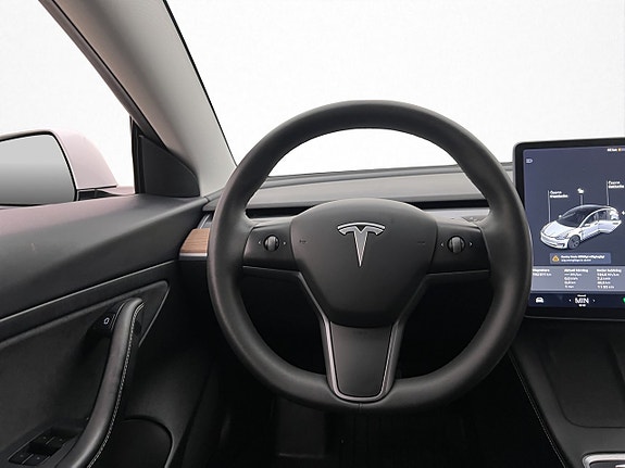 Tesla Model 3 15 of 30