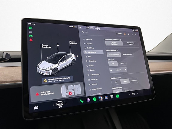 Tesla Model 3 24 of 30