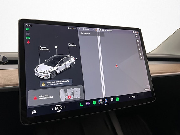 Tesla Model 3 20 of 30
