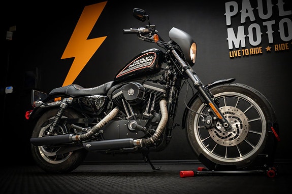 Harley-Davidson XL883R 4 of 15