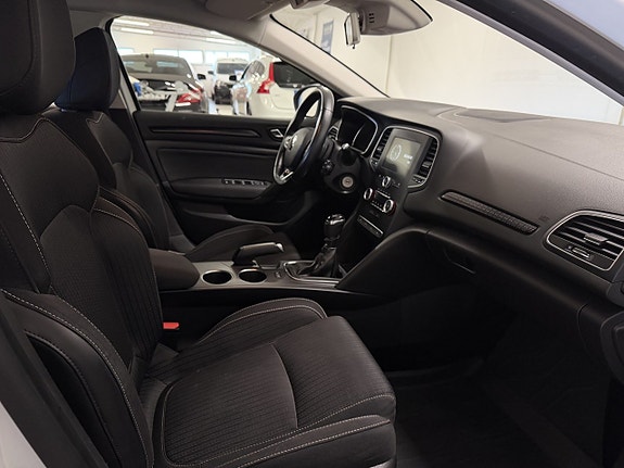 Renault Megane 10 of 12