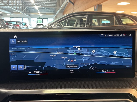 BMW 330e 23 of 30