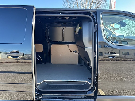 Toyota Proace 9 of 28