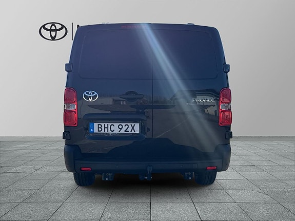 Toyota Proace 4 of 28