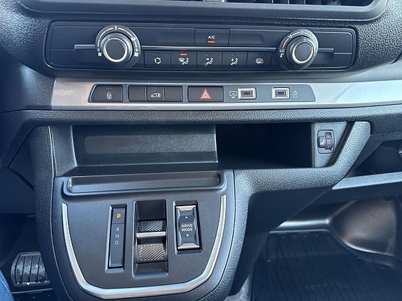 Toyota Proace 24 of 28