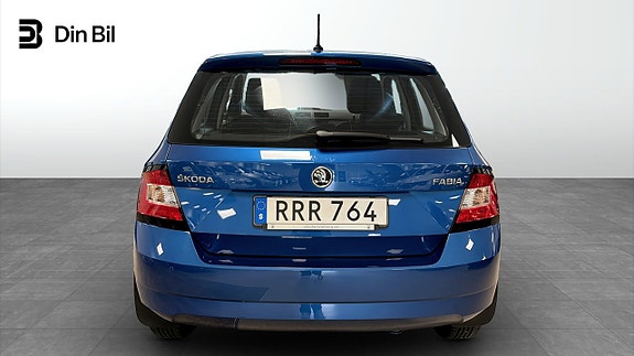 Skoda Fabia 5 of 13