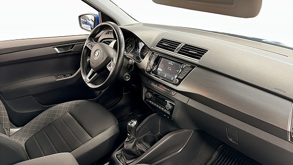 Skoda Fabia 11 of 13